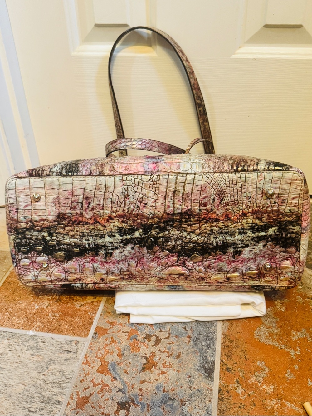 RARE! Collectors Vintage Brahmin Medium Julian Opal Croc Embossed Leather Tote! - Picture 8 of 16